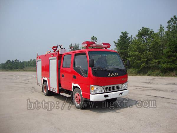 2000L Light Duty Water Tank Fire Truck